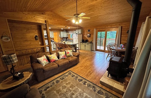 Athelstane Cabina | Lakeside Cabin "Serenity"