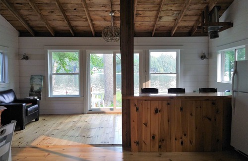 Litchfield Cabaña | Lakeside Cottage On Tacoma lakes
