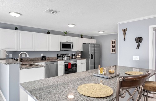 Auburndale Casa | Lakeside Escape - Charming - Nearby Attractions