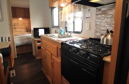 Waterford Casa | Lakeside Escape--Family Friendly Lake Getaway
