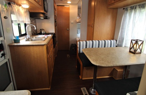 Waterford Casa | Lakeside Escape--Family Friendly Lake Getaway