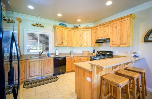 Ogden Casa | Lakeside Escape | Pool | Hot Tub | Game Rm
