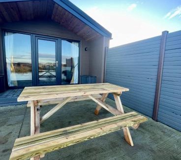 Boston Complejo | Lakeside Fishing Retreats