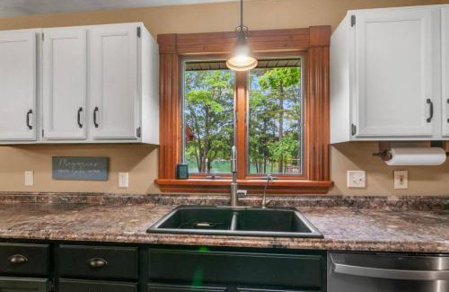 Gaylord Casa | Lakeside Getaway includes Hot Tub pet friendly