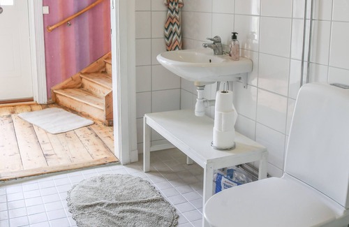 Ramvik Cabaña | Lakeside Guesthouse