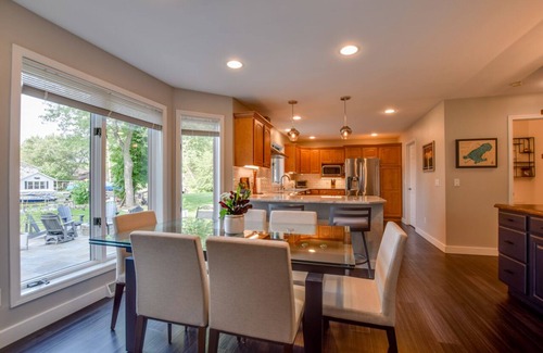 Monona Casa | Lakeside Haven: 3 Bed on Lake Monona Channel w/Easy Access to Downtown Madison