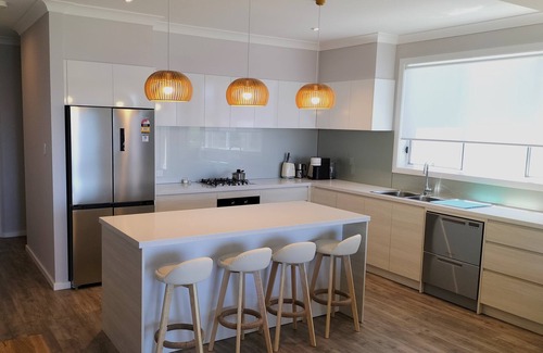 Gorokan Casa | Lakeside Haven Waterfront NSW Central Coast