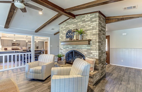 Kingsland Casa | Lakeside home with Private Dock, Hill Country Views & Endless Water Fun