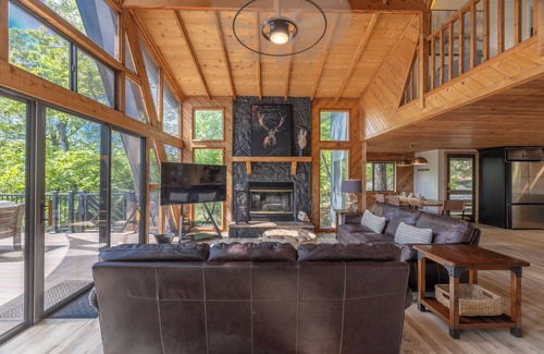 Innsbrook Chalet De Esquí | Lakeside Linden Retreat by Innsbrook Vacations!