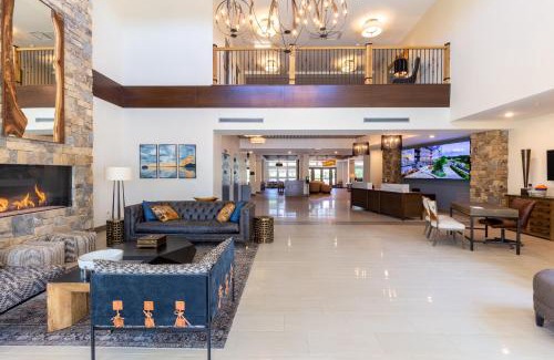 Seneca Hotel | Lakeside Lodge Clemson