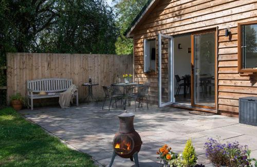 Eastleigh Casa | Lakeside Lodge