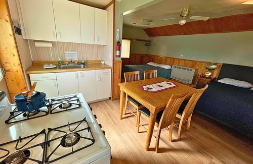 Phillips Cabina | Lakeside, Long Lake Cabin 2! | 1 Bed, 1 Bath