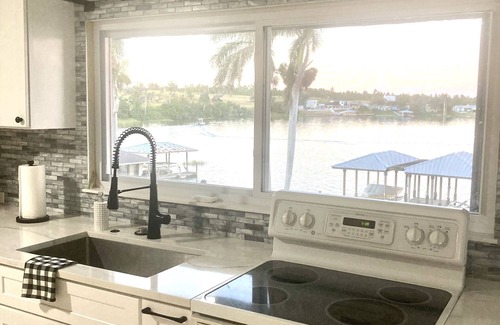 Lake Placid Casa | Lakeside Luxury on Lake Clay!