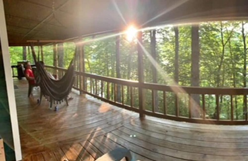 Topton Casa | Lakeside Mountain Oasis
