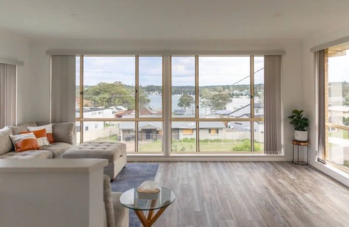 Lake Macquarie City Council Casa | Lakeside Relax