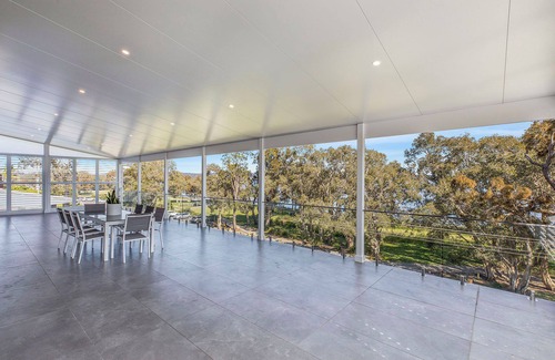 Long Jetty Apartamento | Lakeside Retreat