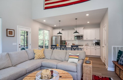 Tullahoma Casa | Lakeside Retreat @ Tim’s Ford!