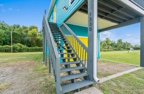 Highlands Casa | Lakeside Sky House @Red Ear River Boat & RV Park