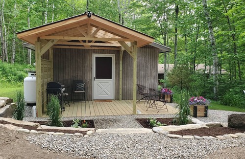 Liberty Apartamento | Lakeside Studio Cottage w / baño privado, (para 2 adultos)