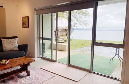 Ngongotaha Apartamento | Lakeside &Tennis Court Paradise