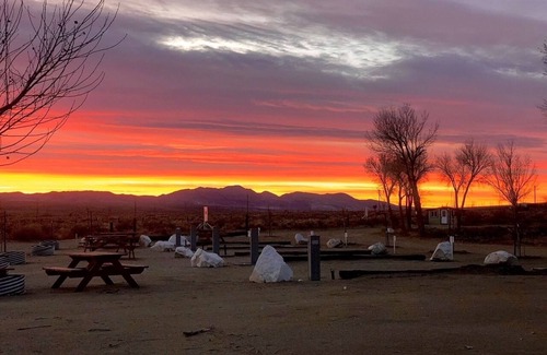 Olancha Alquiler De RV | Lakeside Tent Camping Site #2 near Death Valley
