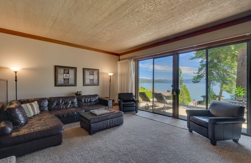 Tahoe Tavern Casa | Lakeview 4 Bed / 2. 5 baño, rey, reina, reina, 2 gemelos: capacidad para 8