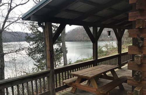 Allons Cabina | Lakeview Cabin en Marina en Dale Hollow Lake, cerca del parque estatal Standing Stone