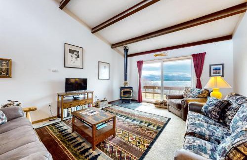 Greenville Junction Apartamento | Lakeview Condo