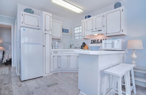 New London Cabaña | Lakeview Cottage- Amazing views in Badin Shores