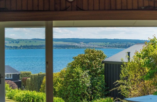 Taupo Cabaña | El J Bach - Rainbow Point vacaciones Bach