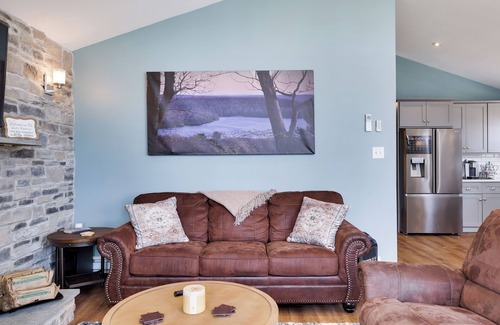 Lake Harmony Estates Casa | Lakeview Escape with Hot Tub & Fire Pit