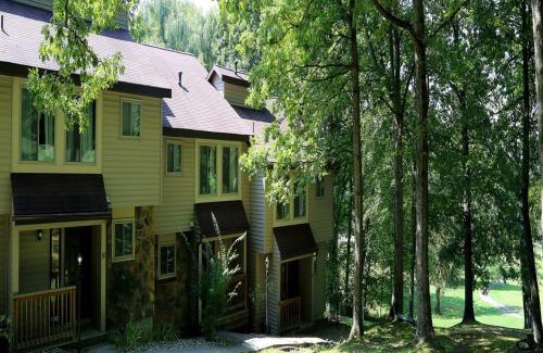 Cheat Lake Casa | Lakeview Golf Resort Townhouses