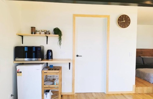 Sunshine Bay Apartamento | Lakeview Holiday Studio