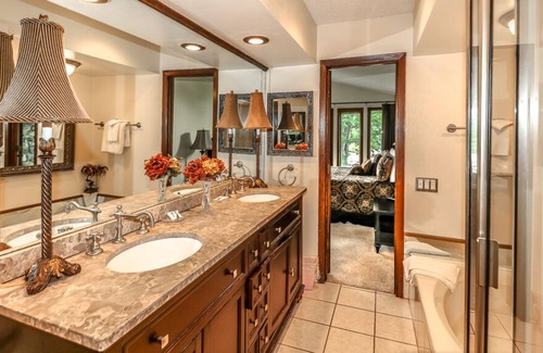 Hot Springs Village Casa | Lakeview Home With Grill on the Deck and Boat Dock With Ladder - Unit 0002 by Redawning