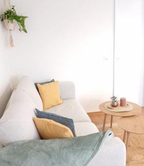 Aeschlen ob Gunten Apartamento | Lakeview Lodge Ferienwohnung Aeschlen ob Gunten am Thunersee