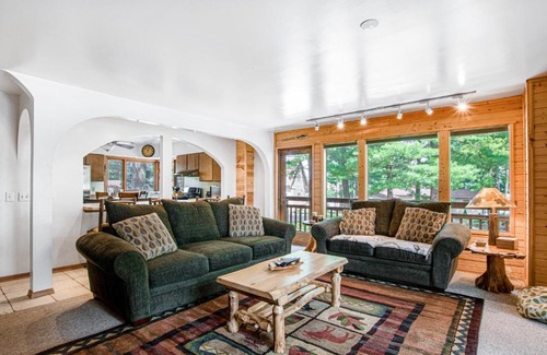 Lake Delton Casa | Lakeview Lookout