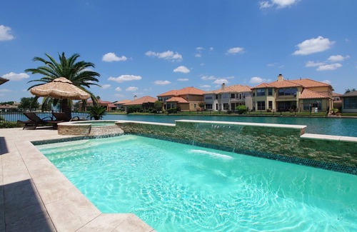 George Bush Park/Eldridge Casa | Lakeview Luxury House