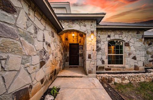 Canyon Lake Casa | Lakeview Luxury