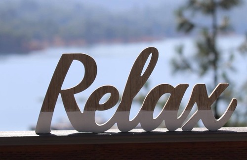 Lakehead Casa | Lakeview, Pool Table, Marina Close, Sleeps 16 - Shasta Lakeshore Retreat #8
