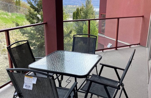 Shannon Lake Apartamento | Lakeview Retreat in West Kelowna