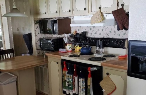 Auburndale Casa | Lakeview!!