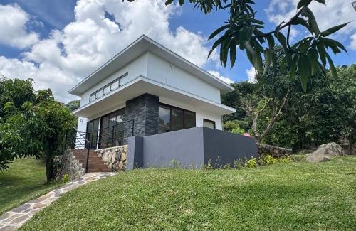 Coatepeque Cabina | LakeVIU