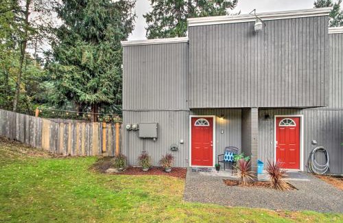 Lakewood Casa | Lakewood Retreat Access Nature and Urban Sites