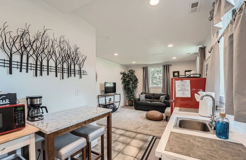 Edgewater Apartamento | Lakewood Stay Cozy 1BR Near Golden & Denver