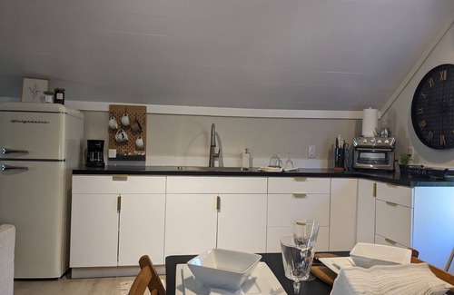 Howard Apartamento | Lakewoods Urban Suite