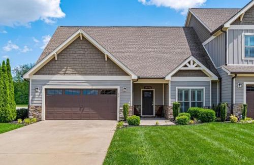 Winchester Casa | Lakin It Easy Pool Twin Creeks Marina Dry Creek Beach