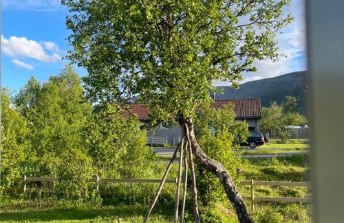 Lakselv Casa | Lakselv River Mouth