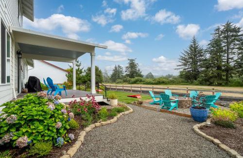 Seaside Casa | Lallybroch Cottage