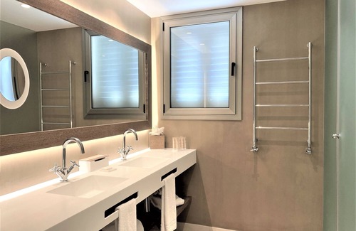 Barrio Gótico Hotel | Lamaro Hotel