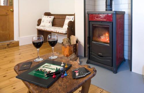 Seaford Casa | Lamb's Knees